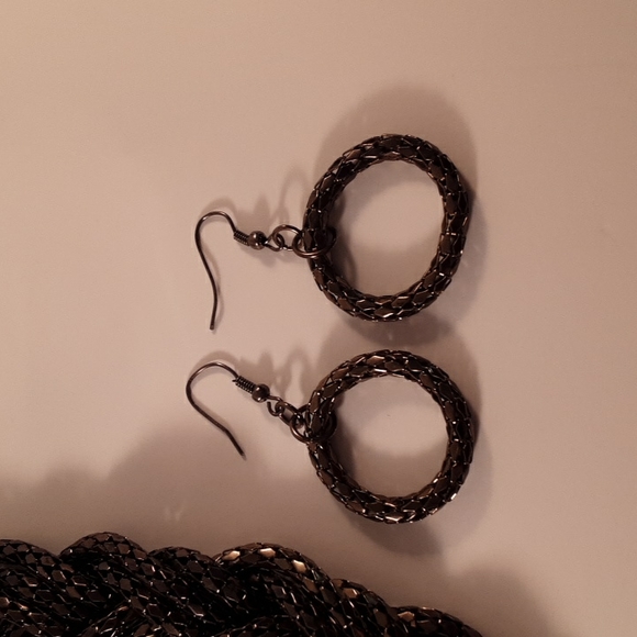 Braided Mesh Necklace Earing Set - Picture 3 of 6